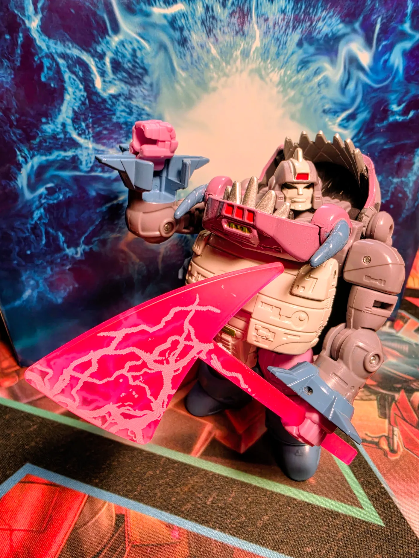 Energon Axe weapon with Sharkticon Gnaw